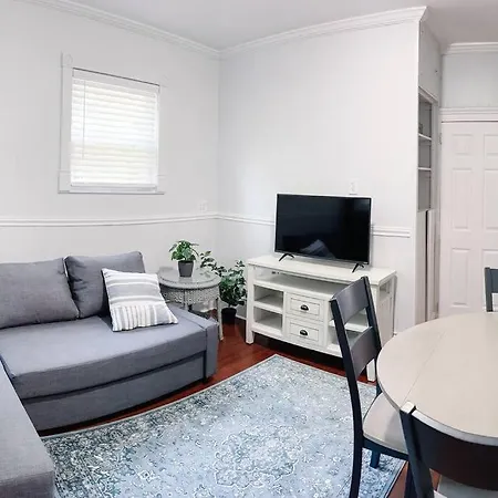 Historic Peaceful Apartment New Haven Exterior photo